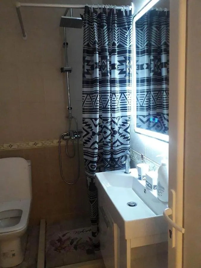 Durres 2-Beds Garden Parking 100M To Beach 0*,